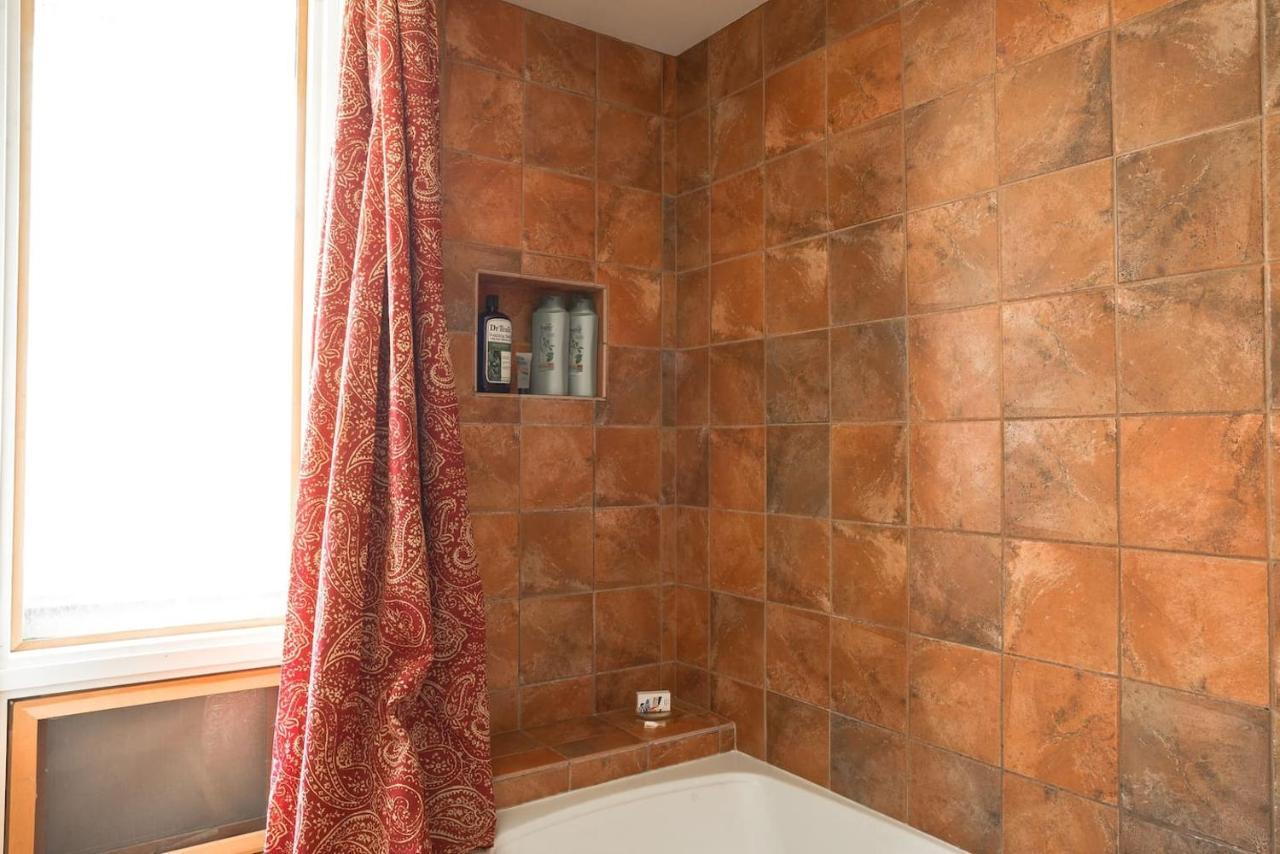 Apartment In The Woods, Pets Allowed Mercer Island